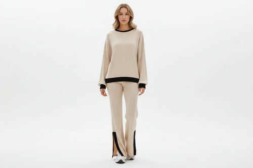 5e499cfa-78a8-4b25-95b6-fc2bee213614-Max